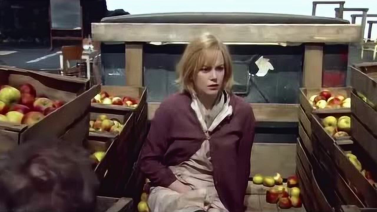 女人被当狗圈养，这部扭曲黑暗的人性直插心脏，惊悚绝望！_高清