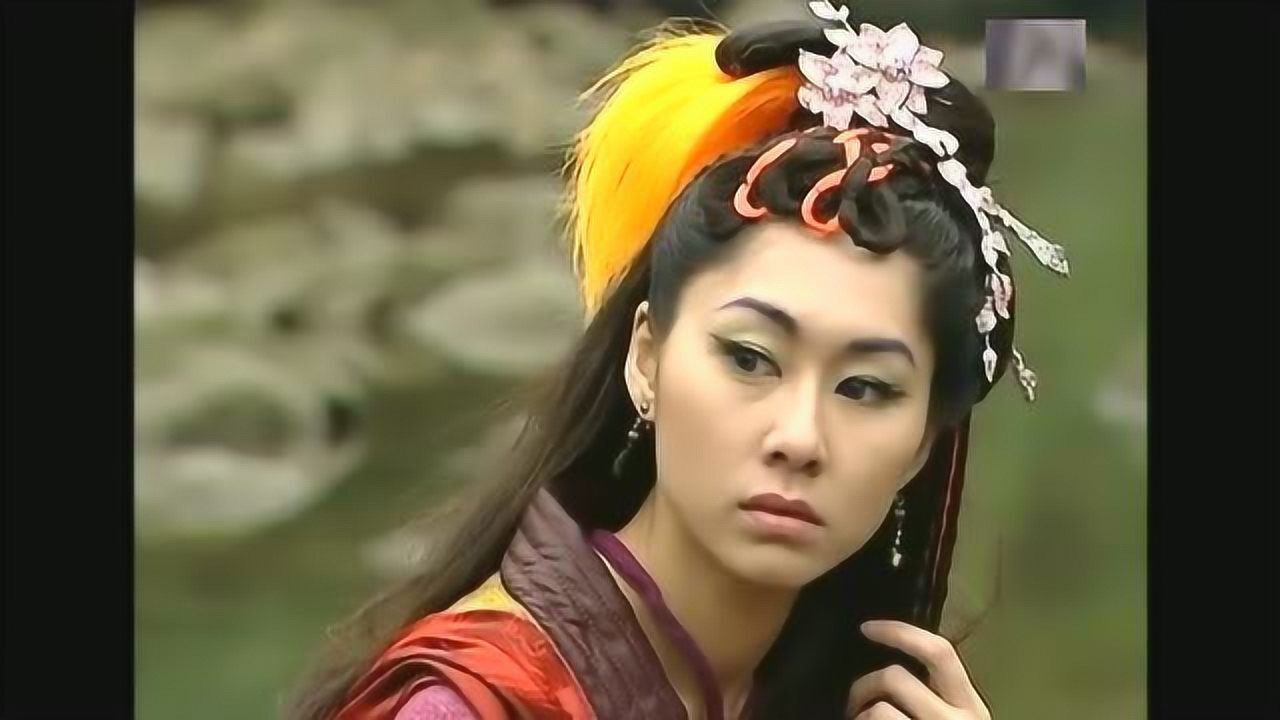 《搜神传》迦楼罗用洗脚水水洗头,干将都不认识莫邪了