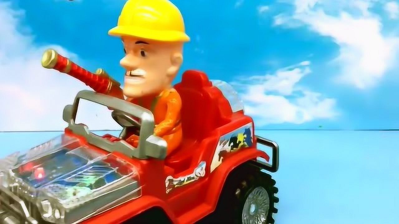 儿童玩具:熊出没熊大玩光头强电动吉普车,真威风