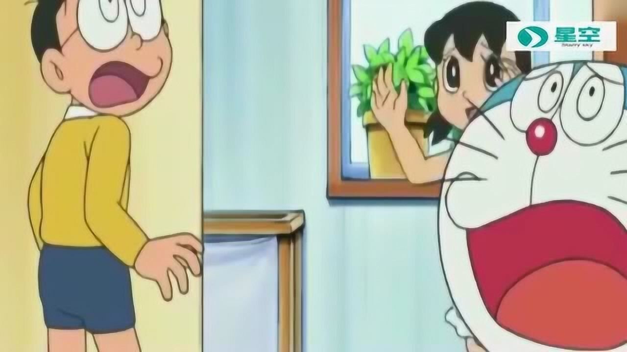 哆啦a梦静香唱歌时裙子飞走了正好被大雄看到了