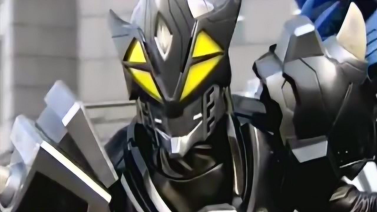 铠甲勇士强大的恶狼兽影分身铠甲3v1都差点输了