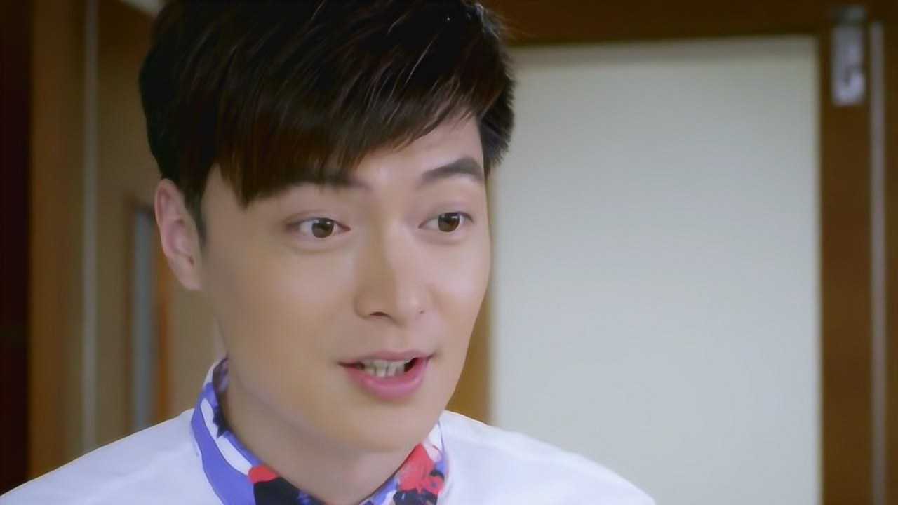 黄少天带着礼物去医院看望生病的万丽丽_电视剧_高清完整版视频在线