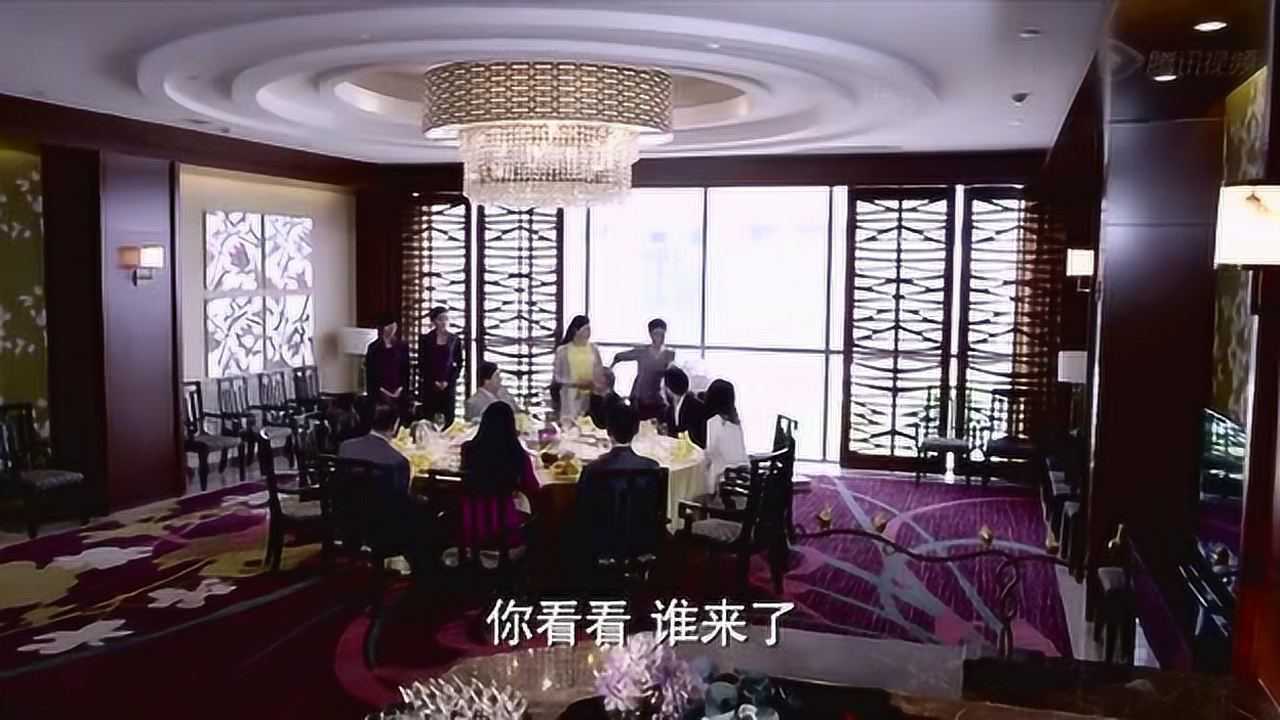 千金归来：林皓的妈妈带来自己心中的儿媳妇，故意让沈长清尴尬！_腾讯视频