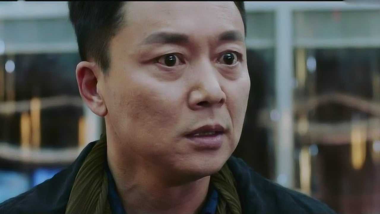 橙红年代聂万峰放大招陷害刘子光却赔了黑卡又折兵作茧自缚