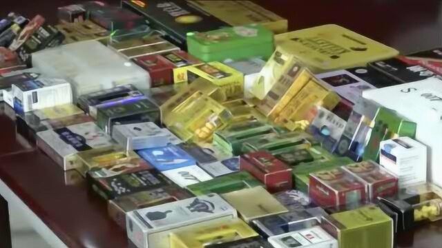 警方查扣10万盒115种假性药,用淀粉面粉制成,涉案50万元