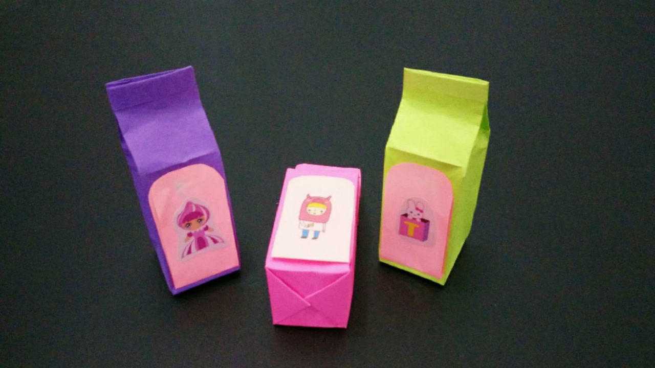 创意手工拆盲袋装入东西和同学一起玩自制牛奶盒盲袋教程