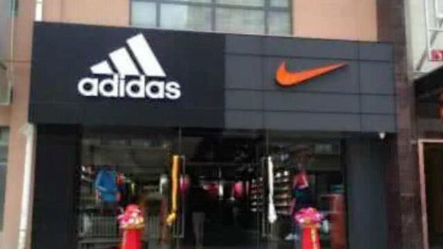 为什么adidas和nike的实体店总挨在一起,今天才知商家的心机