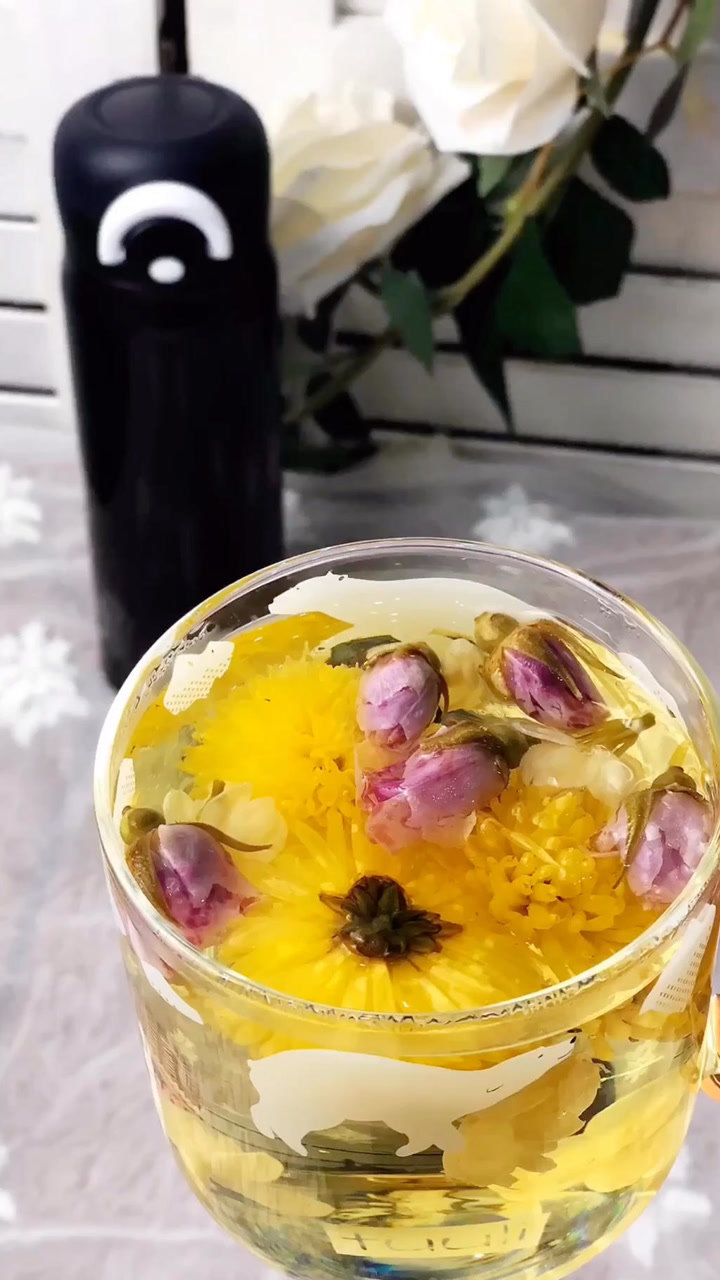 玫瑰,茉莉,菊花茶