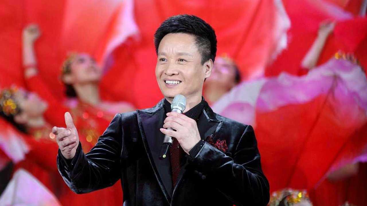 阎维文演唱《永远的篝火》,怀念那段岁月!