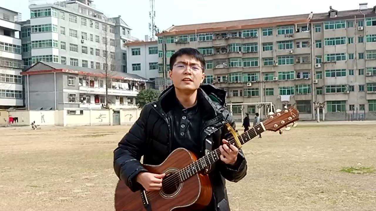 汉阴艺鸣琴行优秀学员邱鹏程弹唱《曾经的你》