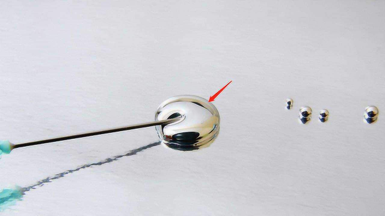 铝板滴入水银后,冒出来的东西吓我一跳!铝汞齐太像天然艺术品!