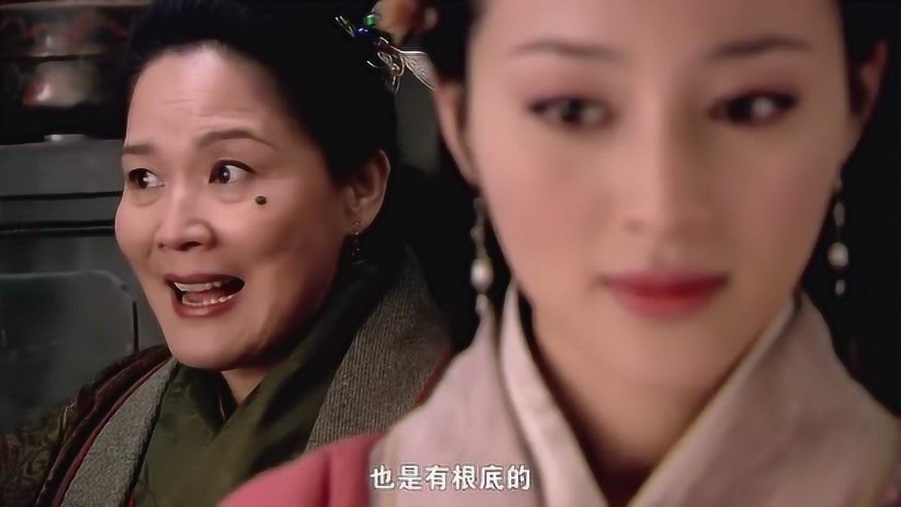 王婆子介绍西门庆给潘金莲认识,西门庆一句话,让潘金莲尴尬至极!