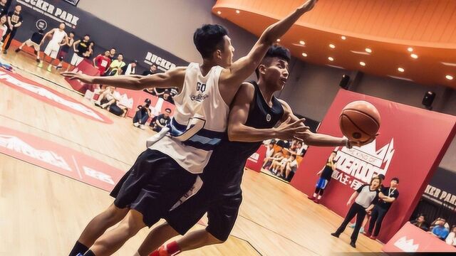 路人王第一网红黄宇军,身高1.71却拥超百万粉丝,网友:实力杠杠的!