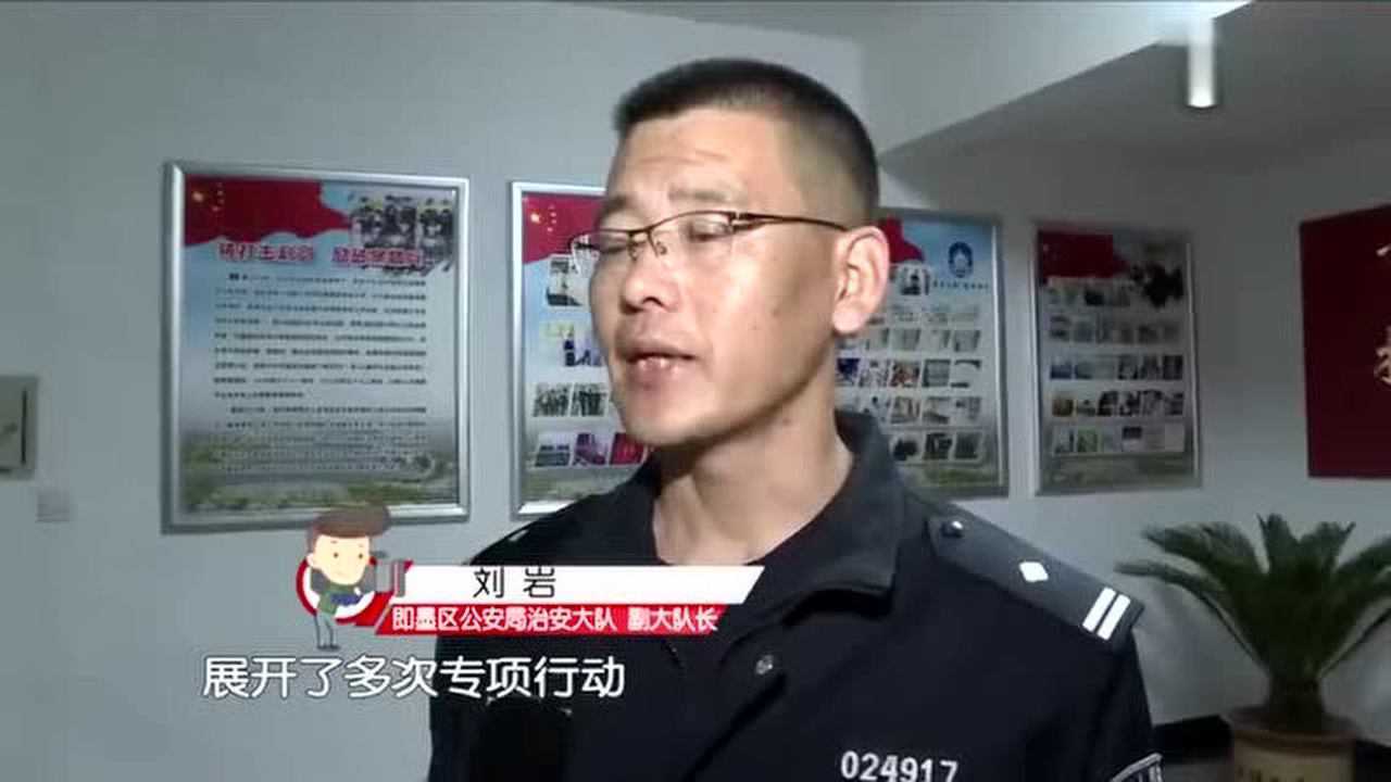 青岛即墨区庄头村庄头街,站街女当街拉客