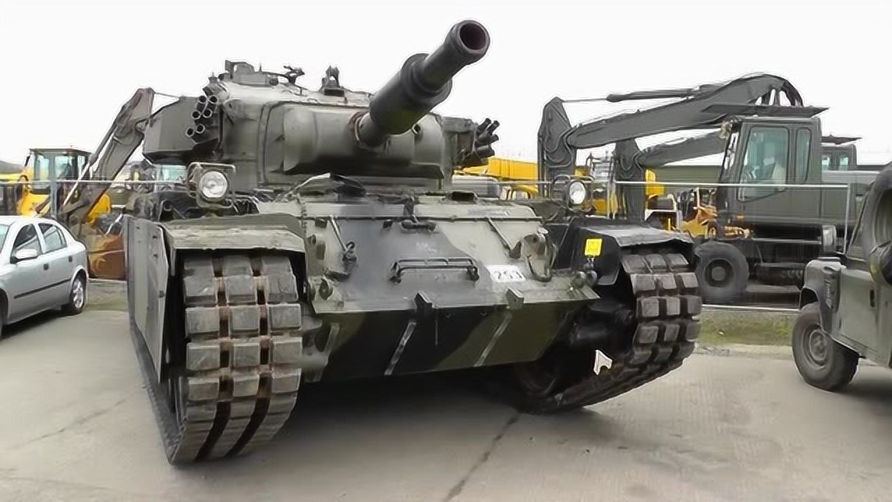 百夫长 avre 165mm 工程坦克实车欣赏