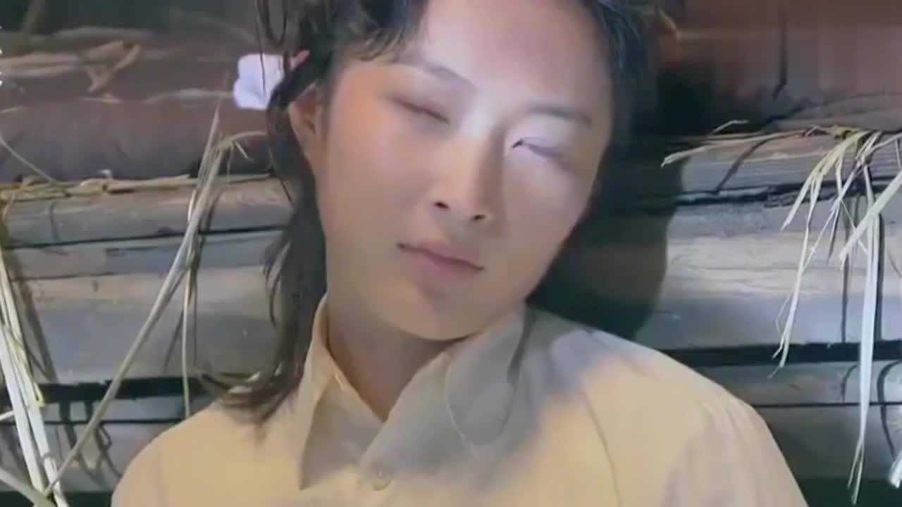 美女被三个日本人灌药后昏迷对女孩的身体做实验丧心病狂