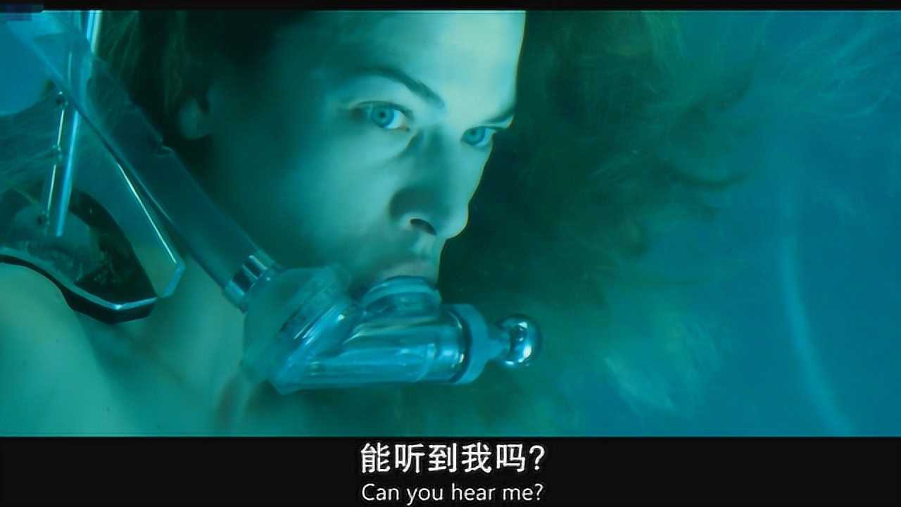 美女被放进水里，身上被插满管子，没想到她居然睁开了眼!__高清完整版视频在线观看_腾讯视频