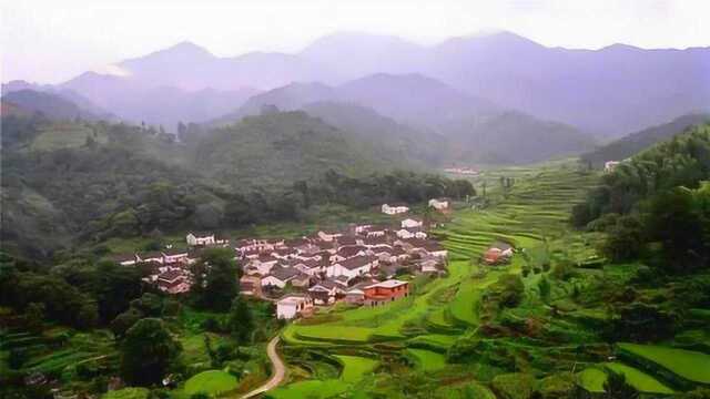 藏在大山深处的中国最大富硒村,景美空气好,70元一天还包三餐