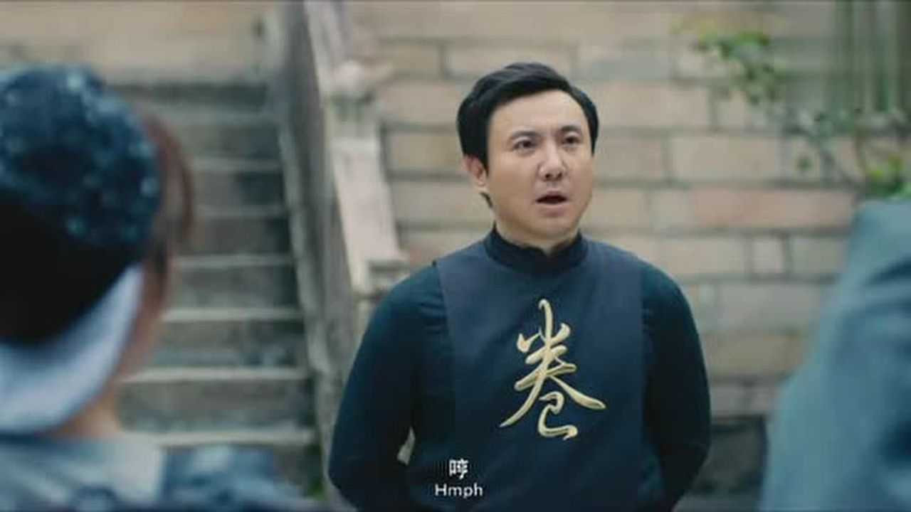 秀念才是这整部电影的灵魂人物,发传单这段笑翻整个电影院