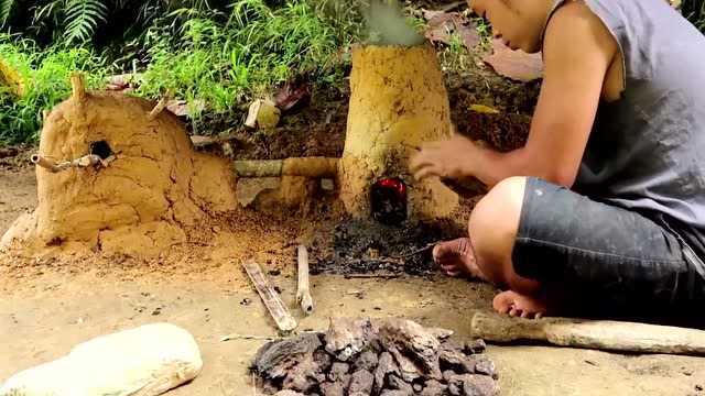 荒野技能,如何在野外寻找到制作工具的原材料铁矿石