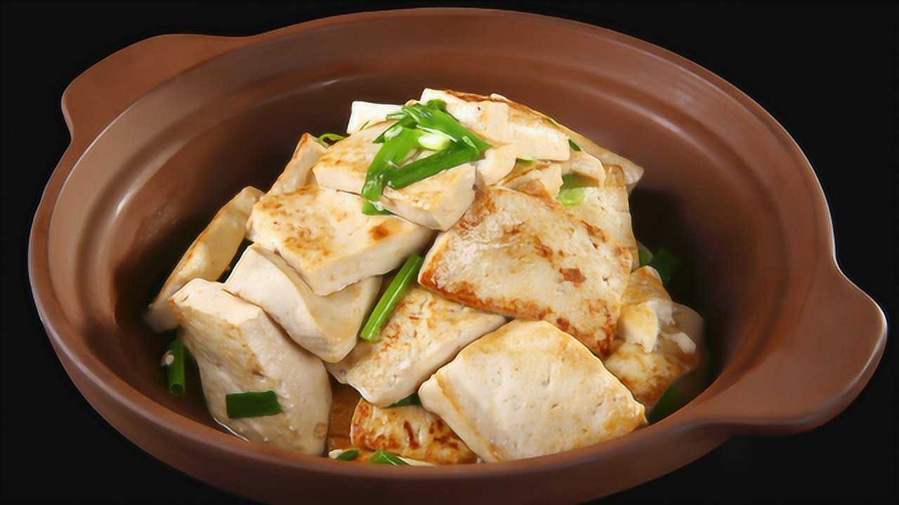 信阳养生菜首批十大特色菜肴——炕豆腐,寻常百姓家的美味佳肴!