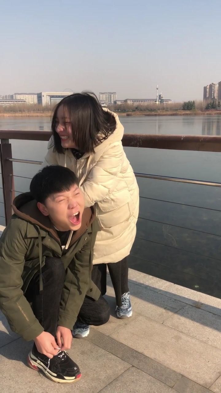 冬季情侣暖手的4种方式,你们是哪种呢