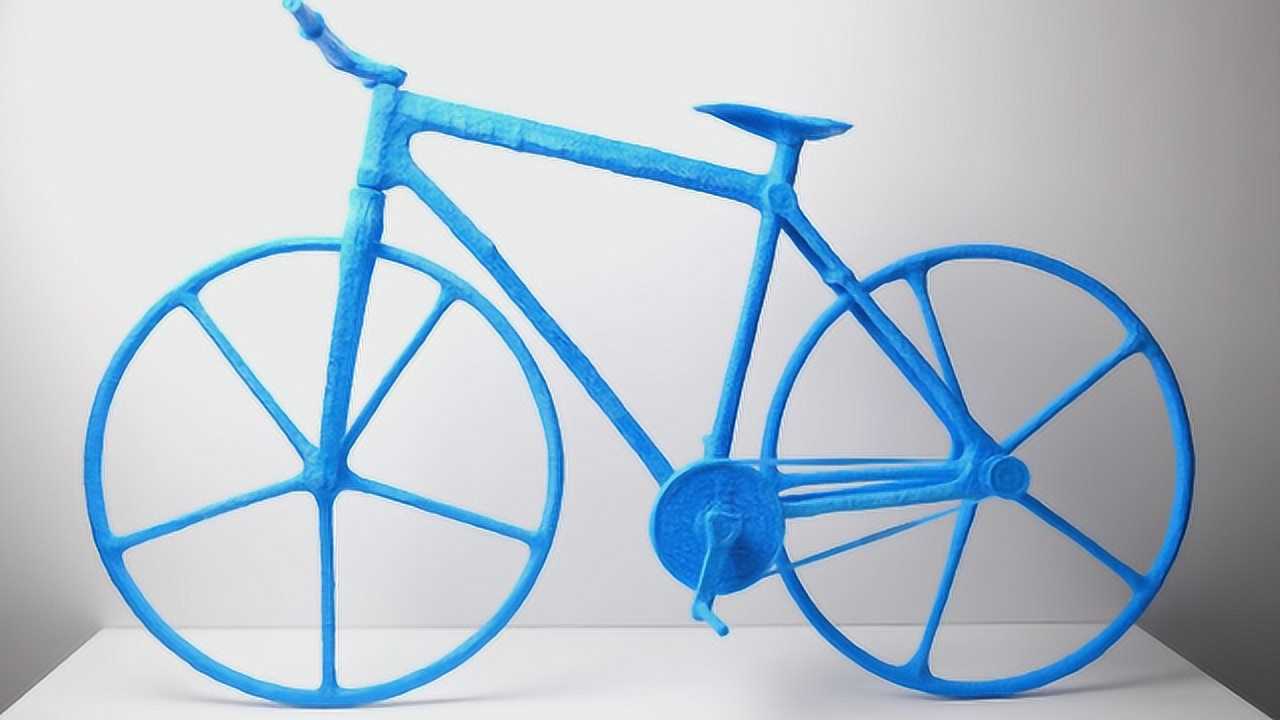 国外一牛人用3d打印笔打造蓝色自行车结果惊艳众人