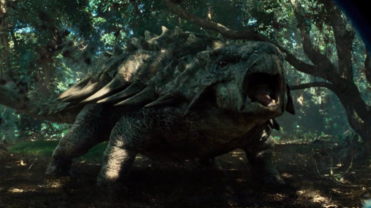 电影暴虐霸王龙有多强无比坚硬的甲龙瞬间就被秒杀