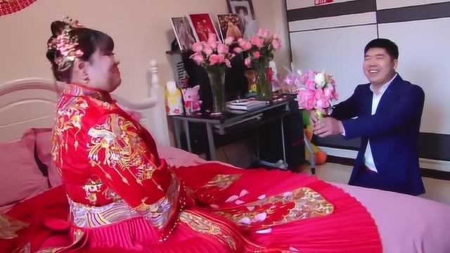 辽宁结婚现场,婚礼温馨很热闹,祝福新郎新娘