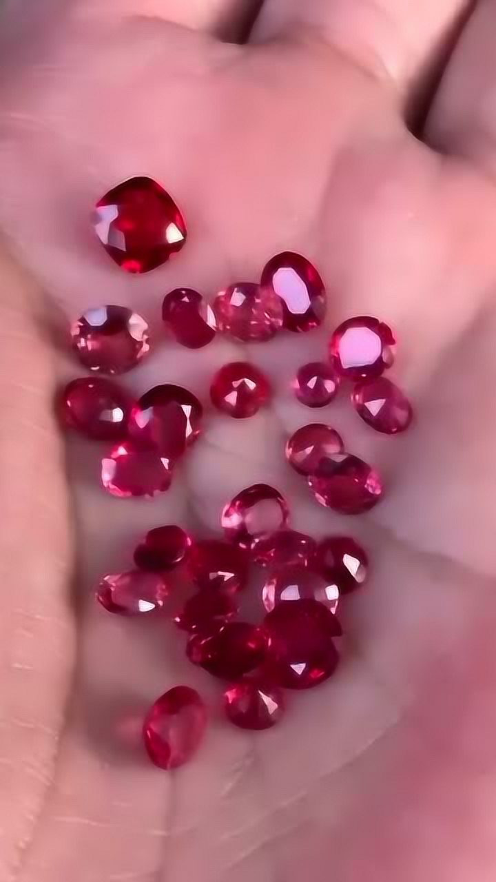 越南鸡血红宝石