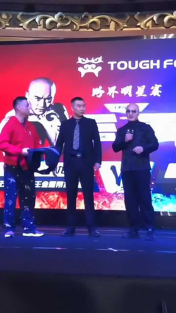 这就是网红刘二狗和一龙的对局,全都是剧情,大家别被骗了!_高清1080P在线观看平台_腾讯视频
