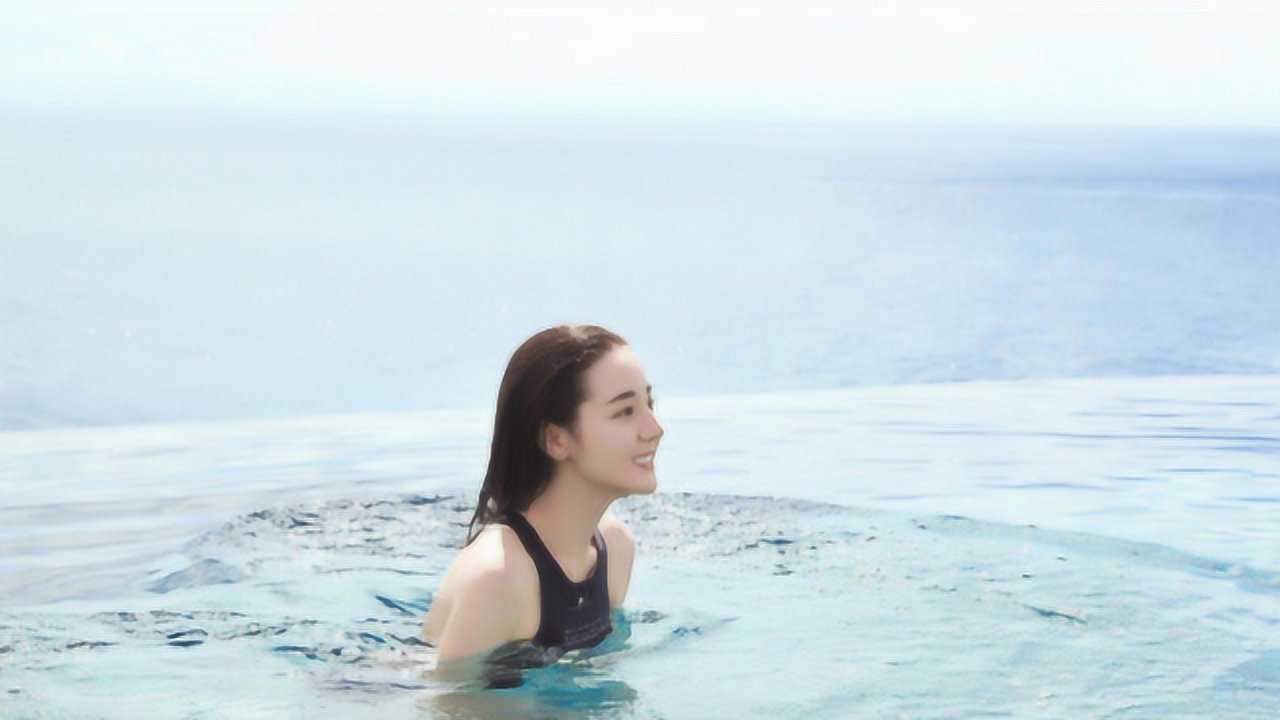 鞠婧祎穿泳装我忍了热巴穿泳装我忍了唐嫣穿泳装真忍不了