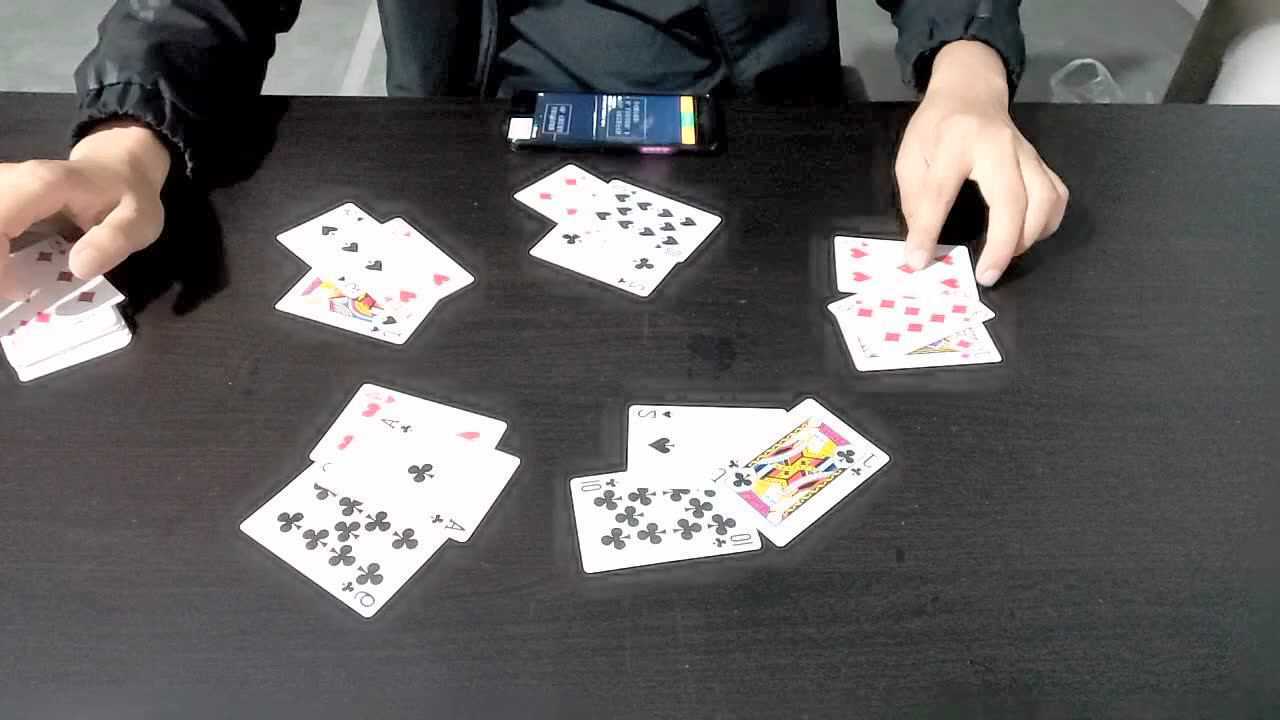 揭秘手机扑克报牌器效果测试可以提前知道牌的大小