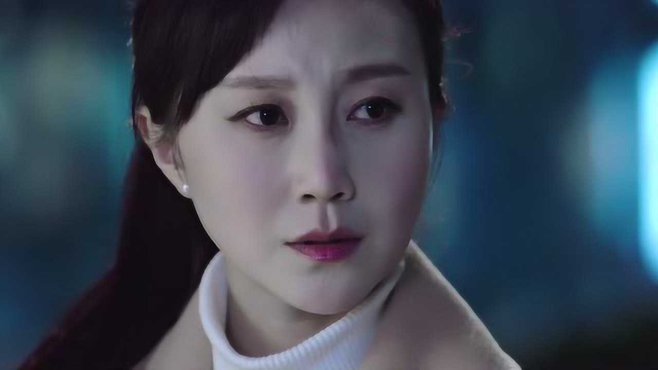 卧底归来16宝玉被暗杀连开8枪没打到枪手导演不让打到