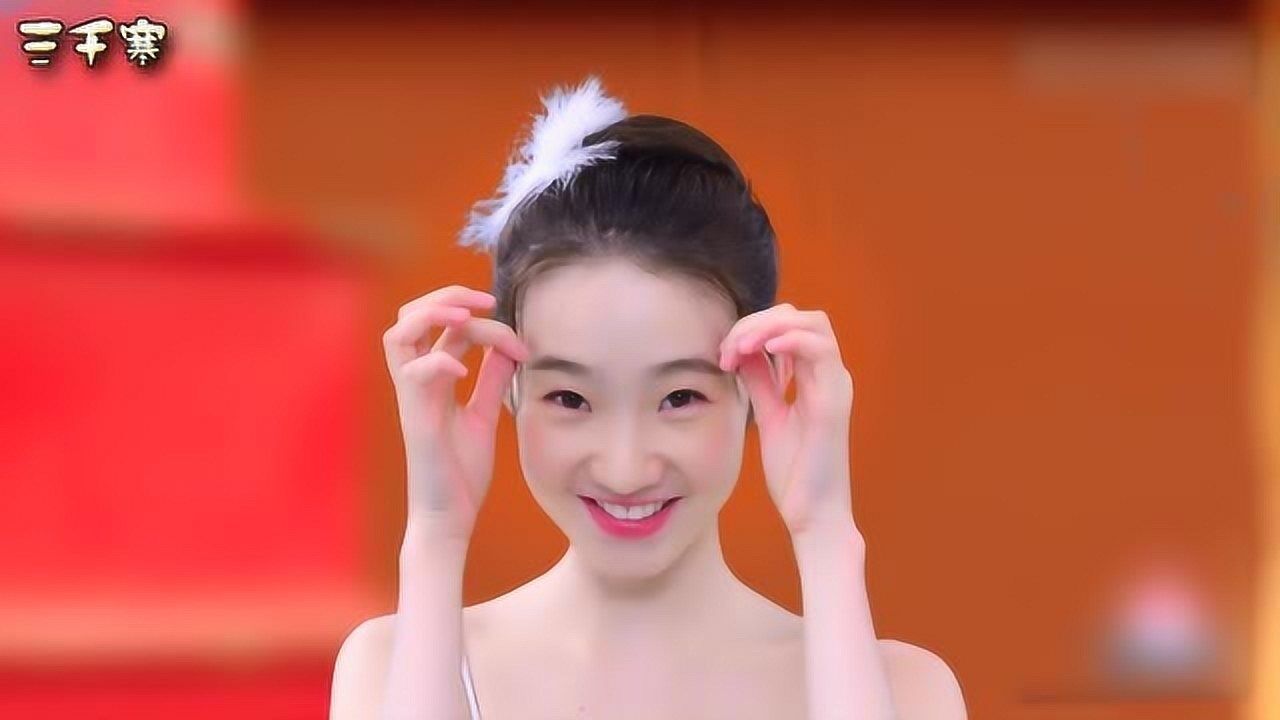 创3张艺凡怕黄子韬黄教练批评张艺凡唱歌像蚊子秒变委屈脸