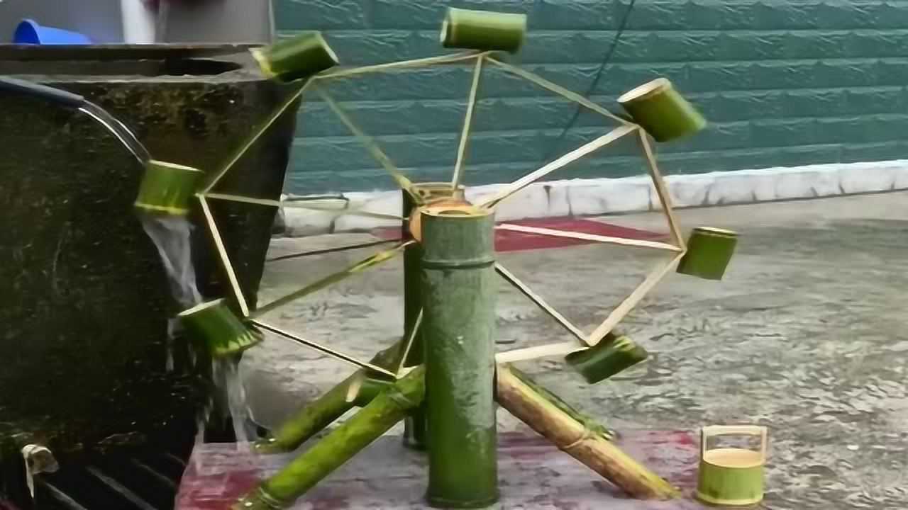 手艺人用竹子做了个水轮车,劳动人民的智慧,让人不得不服!