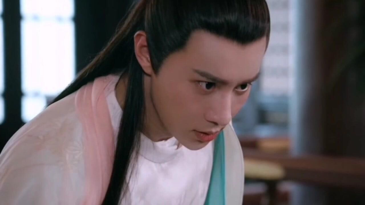 《传闻中的陈芊芊》:陆鹏嘲笑大郡主是个残疾,苏沐生气揍陆鹏