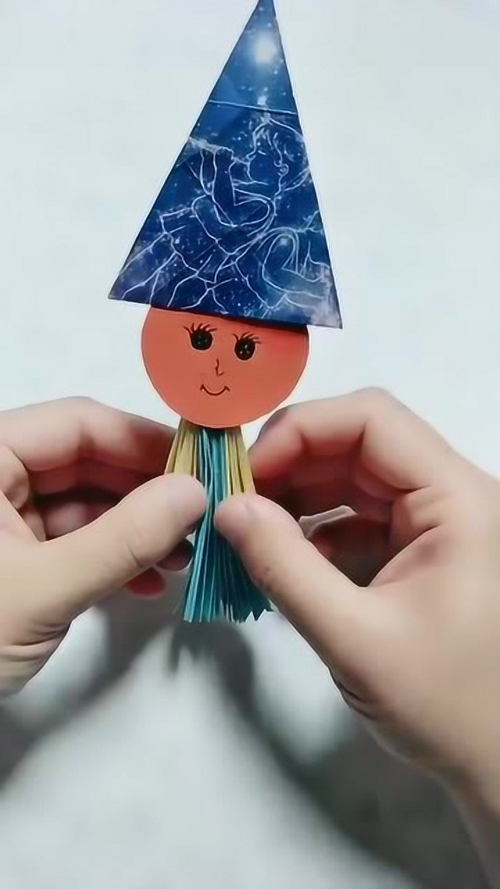 手工折纸:纸娃娃,这个娃娃可以玩一整天