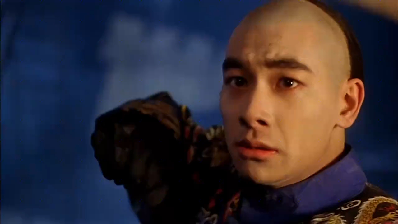 方世玉:李连杰与老妈联手迎敌,赵文卓快被打懵了,有点狠