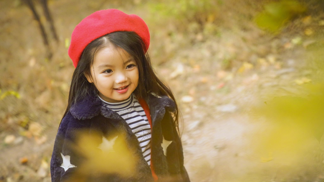 四岁出道小童星,百万年薪拿来养弟弟?阿拉蕾如今过得怎样了