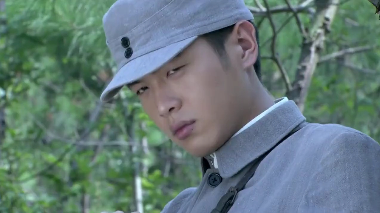 周卫国枪法了得,竟一枪一个