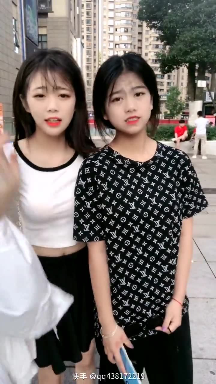 爱婷哥带女王去做生意