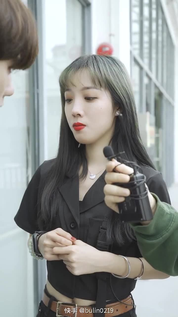 有一颗丑陋的心再怎么打扮也是丑热门感谢快手我要上热门白马小志的