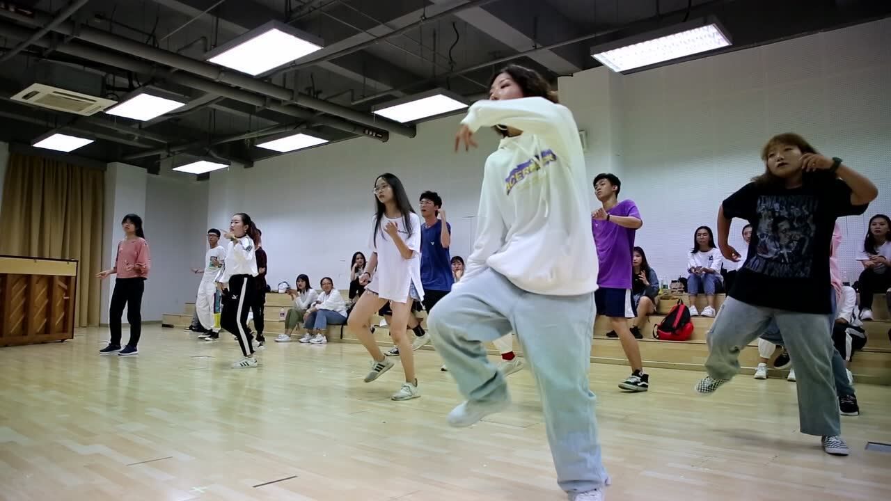 卓嘎卓嘎卓嘎followme