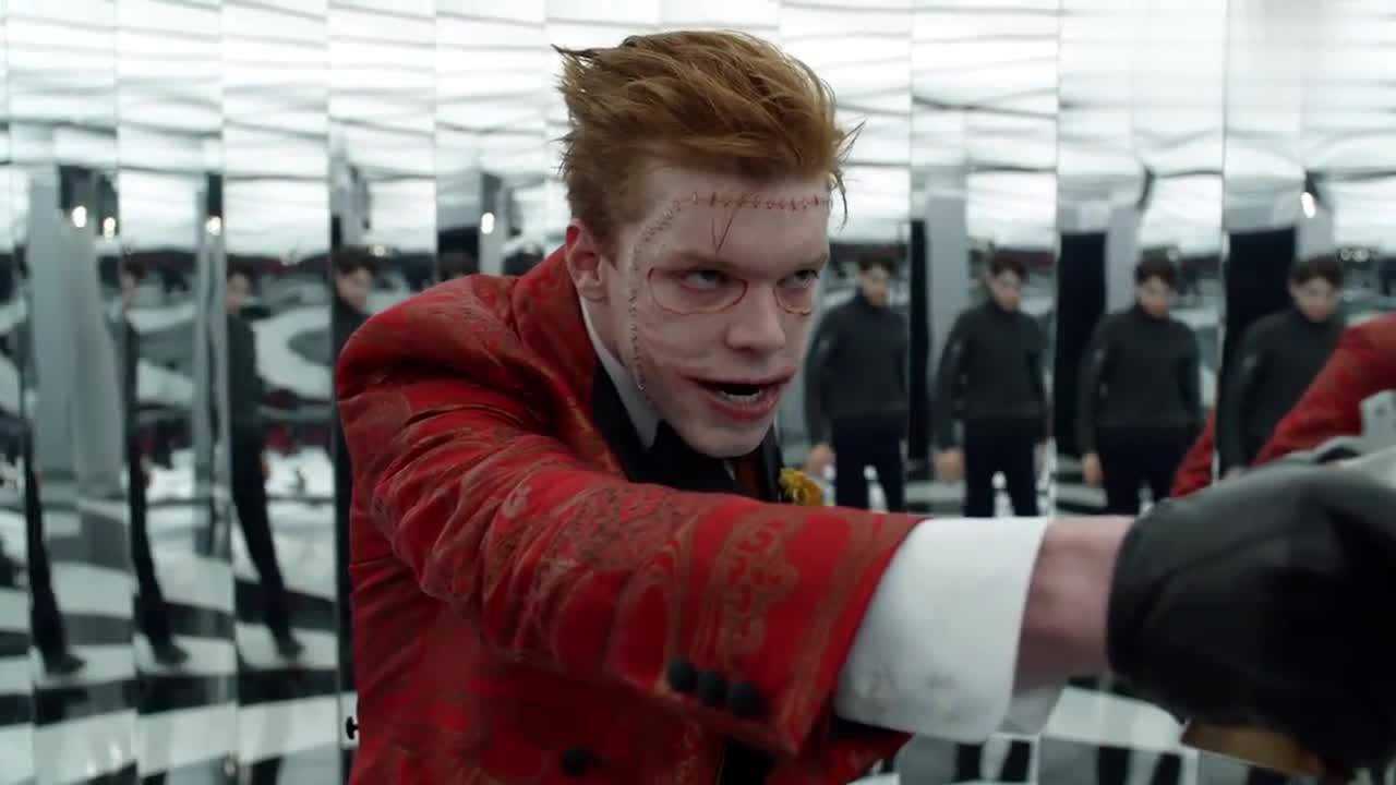 哥谭的小丑是如何卸妆的呢网友帅到了