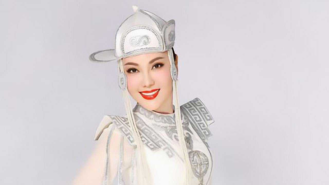 乌兰图雅《赞歌》