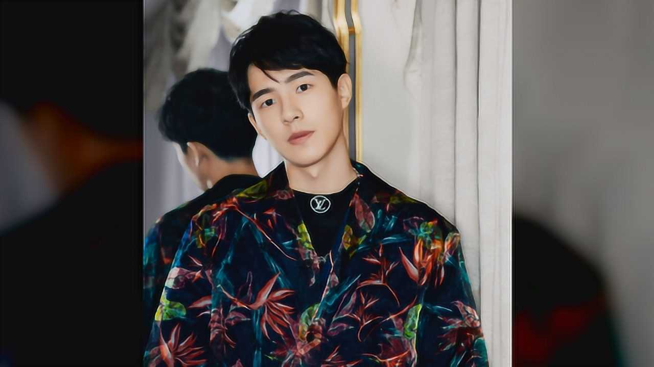 人气偶像刘昊然,帅气图集鉴赏