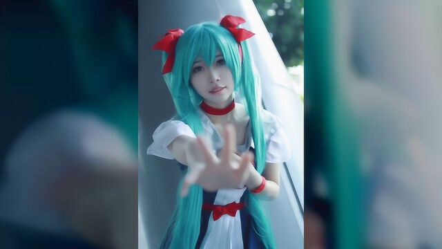 精美cosplay美女图集,活动小丑初音未来