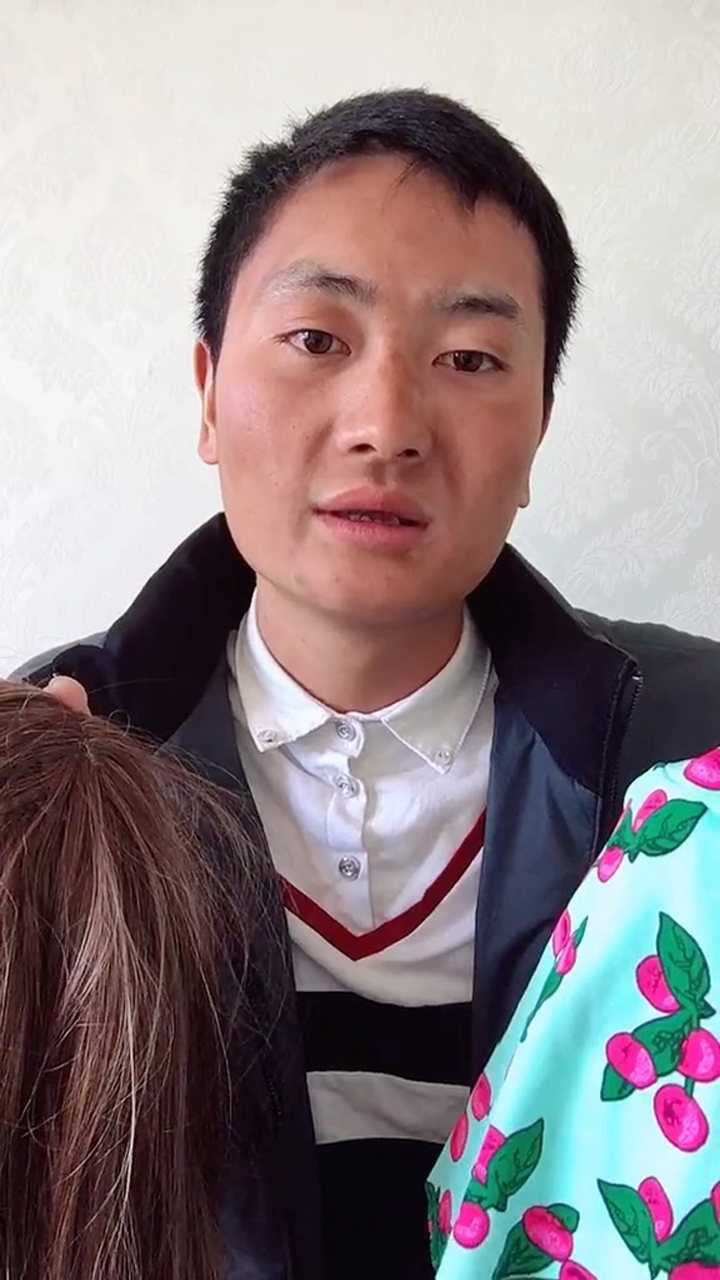 网络上的大爷也是很漂亮呀