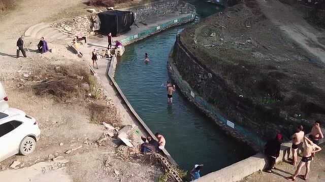 湖南常德石门县维新镇热水溪天然温泉